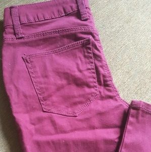 2/$25👖No Boundaries | (1) Cranberry Jegging Jeans